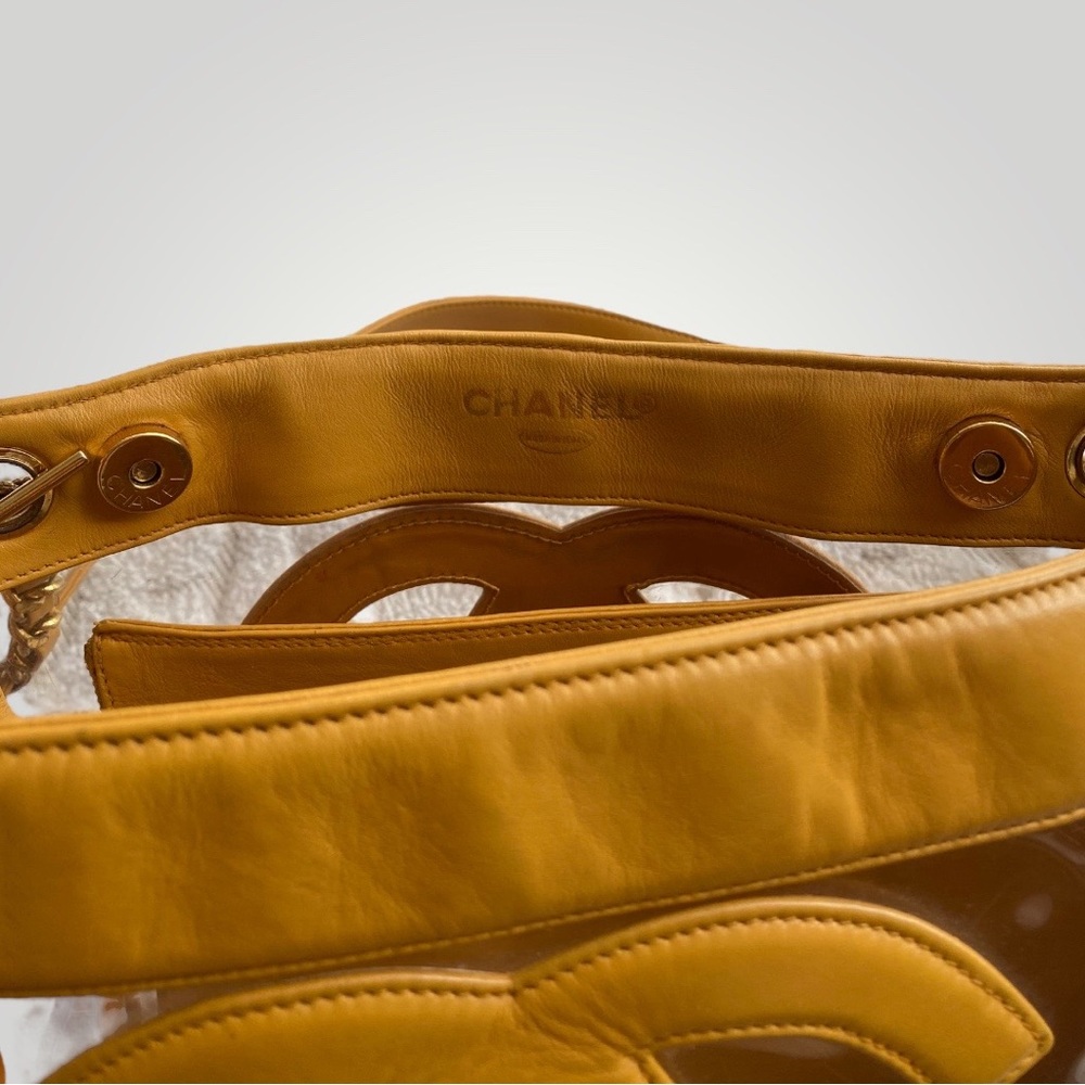 Chanel Clear Tri CC Logo Mustard Yellow Tote Bag π― - Picture 11 of 13